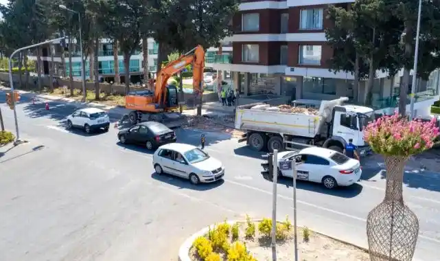 İzmir Güzelbahçe'de ana arterler yenileniyor