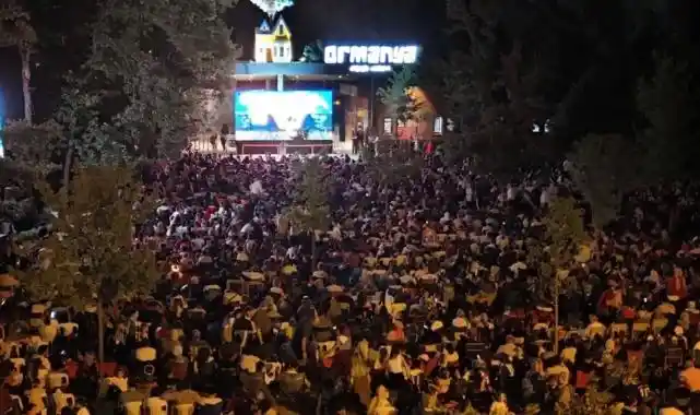 Kocaeli'de Ormanya gece sinemasına rekor katılım