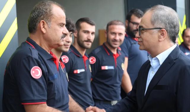 Kocaelili itfaiyecilere Büyükşehir'den moral ziyareti