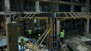 Bakan Kurum deprem bölgesinden çalışma görüntüleri paylaştı