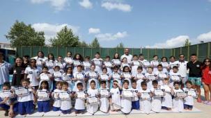 Bursa Büyükşehir Yaz Okulları’nda sertifika heyecanı