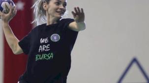 Bursa Büyükşehir'in kadın hentbolcuları yeni sezona iddialı hazırlanıyor