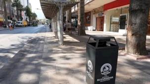 Denizli Büyükşehir çöp kutularını yeniliyor