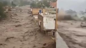 Pakistan sele teslim oldu! Dışişleri Bakanlığı’ndan mesaj