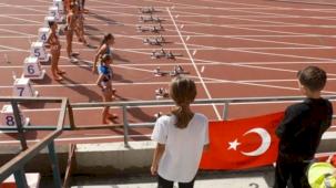 Türkiye’nin en hızlı çocukları U20'de uluslararası heyecan yaşadı