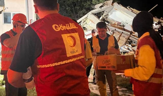 Türk Kızılayı'ndan Sındırgı afetzedelerine beslenme desteği