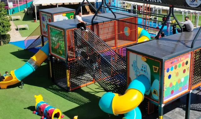 Yaz tatilinin renkli durağı: Teneffüs park 16 bin kişiyi ağırladı