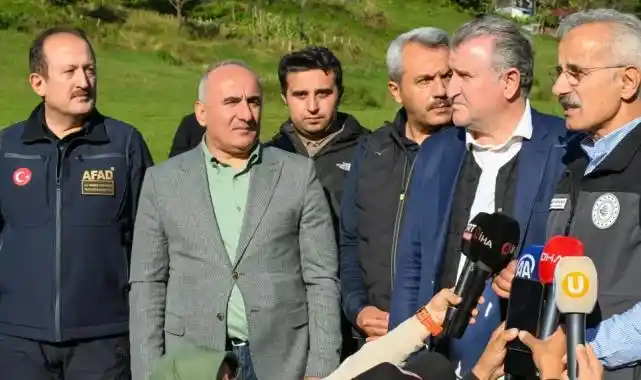 Çamlıhemşin-Ayder yolu ulaşıma açıldı