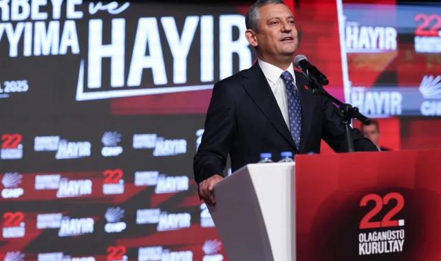 CHP'de tek aday olan Özgür Özel yeniden seçildi