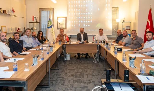 Geleceğin tüketici trendleri DOSABSİAD'da konuşuldu