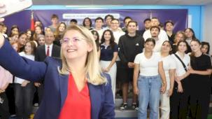 Başkan Ovalıoğlu Bakırköylü gençlerle tecrübe paylaştı