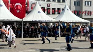 Bursa’nın kurtuluşunun 103. yılı coşkusu