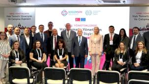 Çalışan hakları ve yönetimlerde sosyal adalet Bursa'da konuşuldu