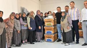 Manisa Kırkağaçlı kadınlara kovan desteği