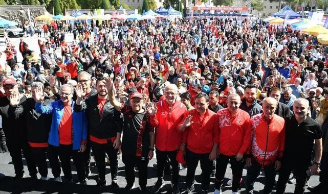 Uluslararası Kayseri Yarı Maratonu şölen yaşattı