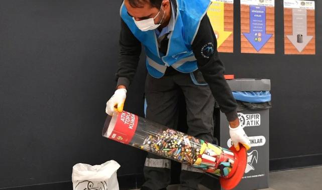 İstanbul'da piller doğaya karışmadan geri dönüşüme kazandırılıyor
