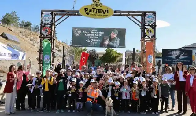 Kayseri Talas'ta hayvanlara özel kutlama