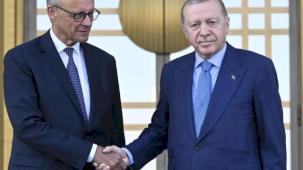 Almanya Başbakanı Külliye'de