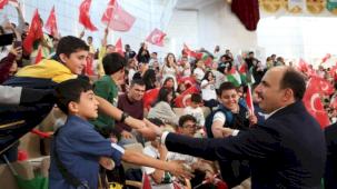 Başkan Altay Bilgehane öğrencilerine seslendi: Zalimin karşısındayız