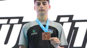 Çayırovalı iki karateciye milli davet