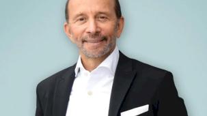 İlaç Endüstrisi Zorluklara Rağmen Üretmeye Devam Ediyor