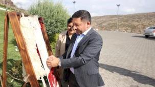 “İlmek İlmek Türkiye” projesinde son ilmek Başkan Arı'dan