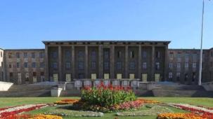 TBMM cezalar ve yeni düzenlemelerle yoğun mesaiye başlıyor