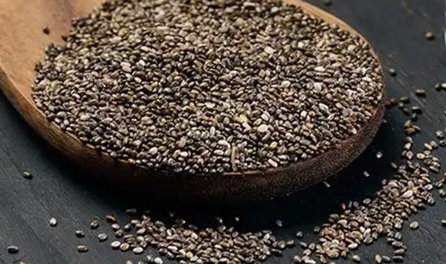 Uzmanından 'chia tohumu' uyarısı! Chia'yı bol sıvıyla tüketin