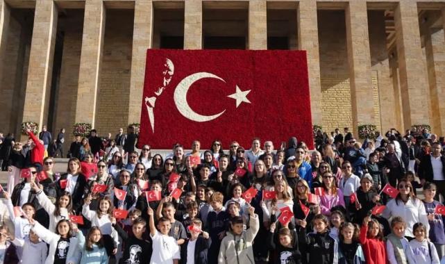 Anıtkabir’e 10 Kasım’da ziyaret rekoru... 1 milyon 219 bin 148 kişi