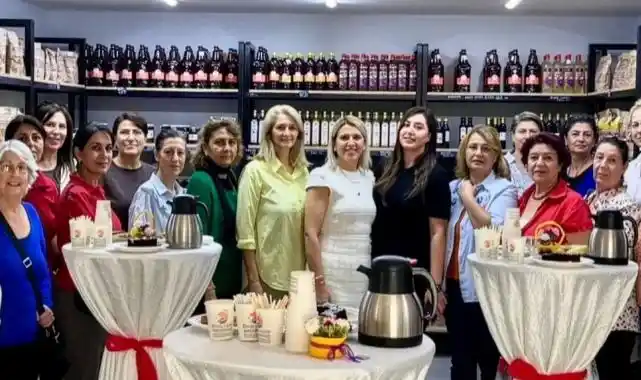 Antalya Muratpaşa'da kadın dayanışması büyüyor
