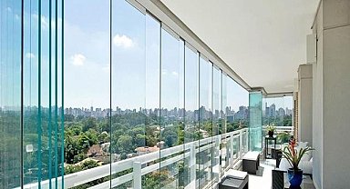 Balkon Kapatma Çözümleri: Modern Yaşam Alanları İçin En Doğru Seçimler