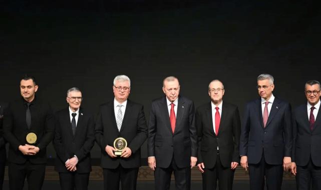 ERÜ’ye Cumhurbaşkanı Recep Tayyip Erdoğan’dan ödül