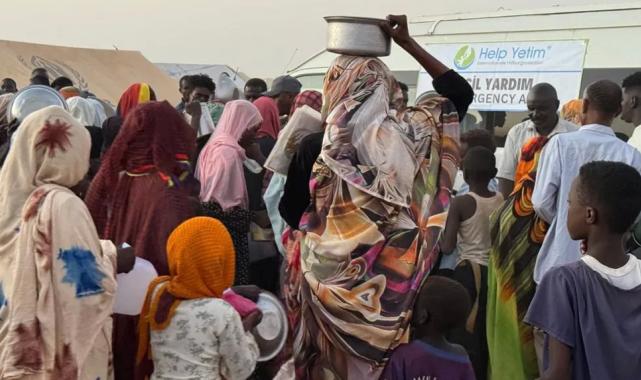 Help Yetim Sudan’da binlerce kişiye yardım ulaştırdı