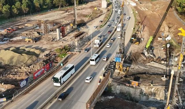 Kocaeli'de o kavşak için 6 noktada birden çalışmalar sürüyor