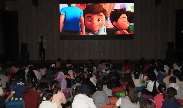 Konya Karatay'da sinema gösterimlerine yoğun ilgi