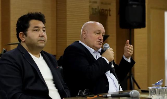 Sakarya'da Tarih Atölyesi Prof. Dr. Ahmet Taşağıl ile başladı