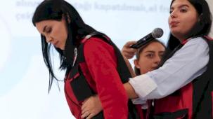 Ankara’da çocuklara güvenli okul ve ilk yardım bilinci kazandırıldı