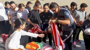 Antalya'da 19 ilçeye spor malzemesi desteği