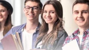 Denizli Büyükşehir’den LGS ve YKS öğrencilerine test kitabı desteği