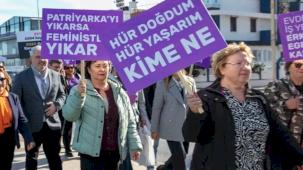 İzmir Güzelbahçe 'Şiddete Hayır' dedi