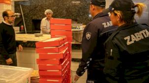 İzmir Güzelbahçe Zabıtası'ndan restoranlara sıkı denetim