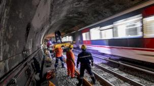 İzmir Metrosu’nda bakım zamanı