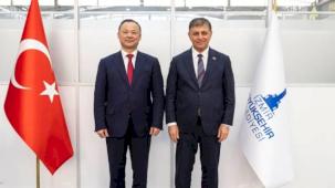 İzmir ve Kırgızistan Arasındaki Dostluk Güçleniyor