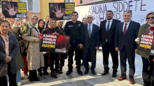 Kocaeli Gölcük’te kadına şiddete karşı farkındalık etkinliği