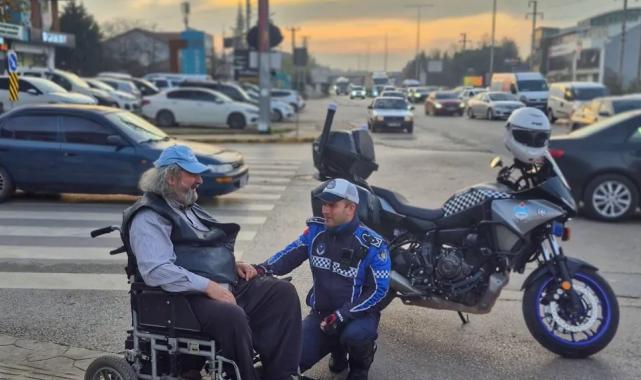 Kocaeli Zabıtası'ndan gönüllere dokunan hareket