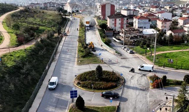 Kocaeli'de Gebze Anadolu Caddesi'ne Büyükşehir eli değdi