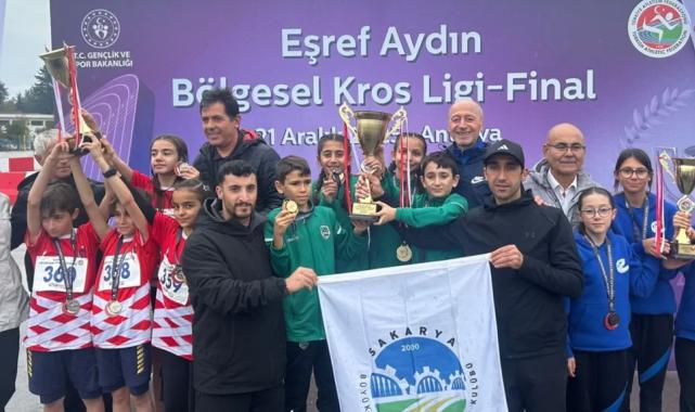 Sakarya Büyükşehir atletleri rekor kırıyor