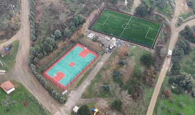 Sakarya Geyve'de spor sahaları hizmete gün sayıyor