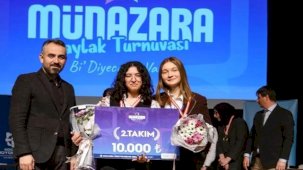 Kocaeli’de genç münazırlar, “Bi’ Diyeceğim Var” dedi