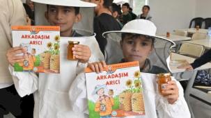 Manisa’da miniklere arıların dünyası tanıtılıyor